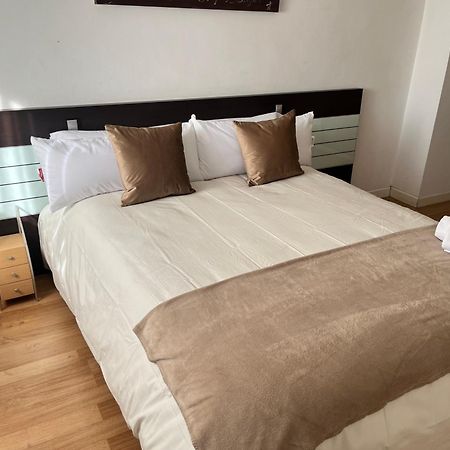 Apartamento En Zaragoza3 Экстерьер фото