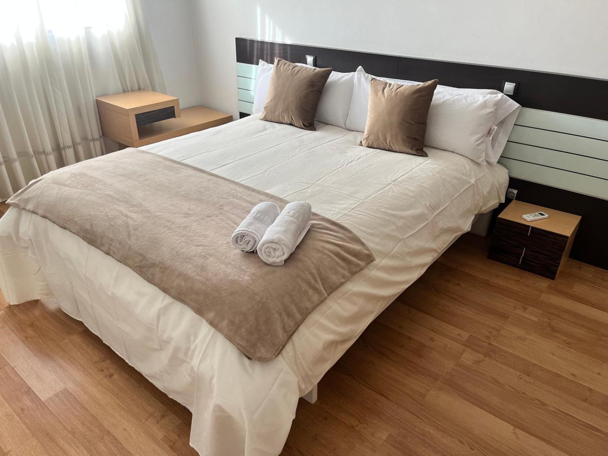 Apartamento En Zaragoza3 Экстерьер фото